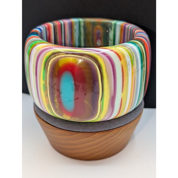 Carlos Sobral, Brazil, RARE! Signed Wide Rainbow Stripe Resin Bangle Bracelet - Picture 7 of 14